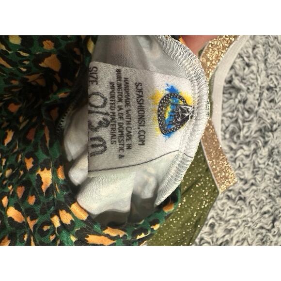 Girls 0/3 month old green tutu and leopard print shirt. EUC - Picture 3 of 3